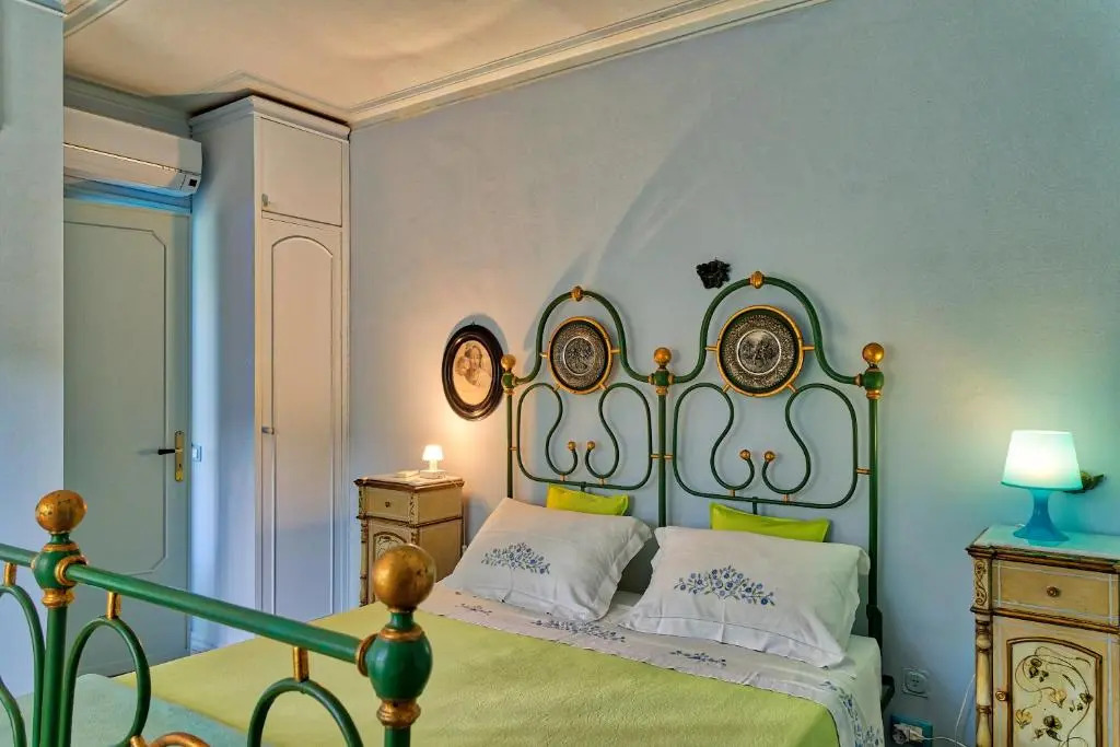 Luxury Apartment and Charm Sea View Isola Bella