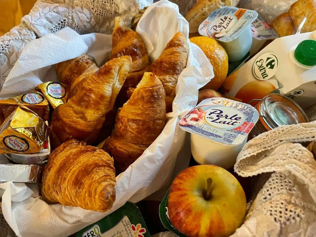 Le Manoir des Doyens Loft - Sleeps 8 - Breakfast Included!