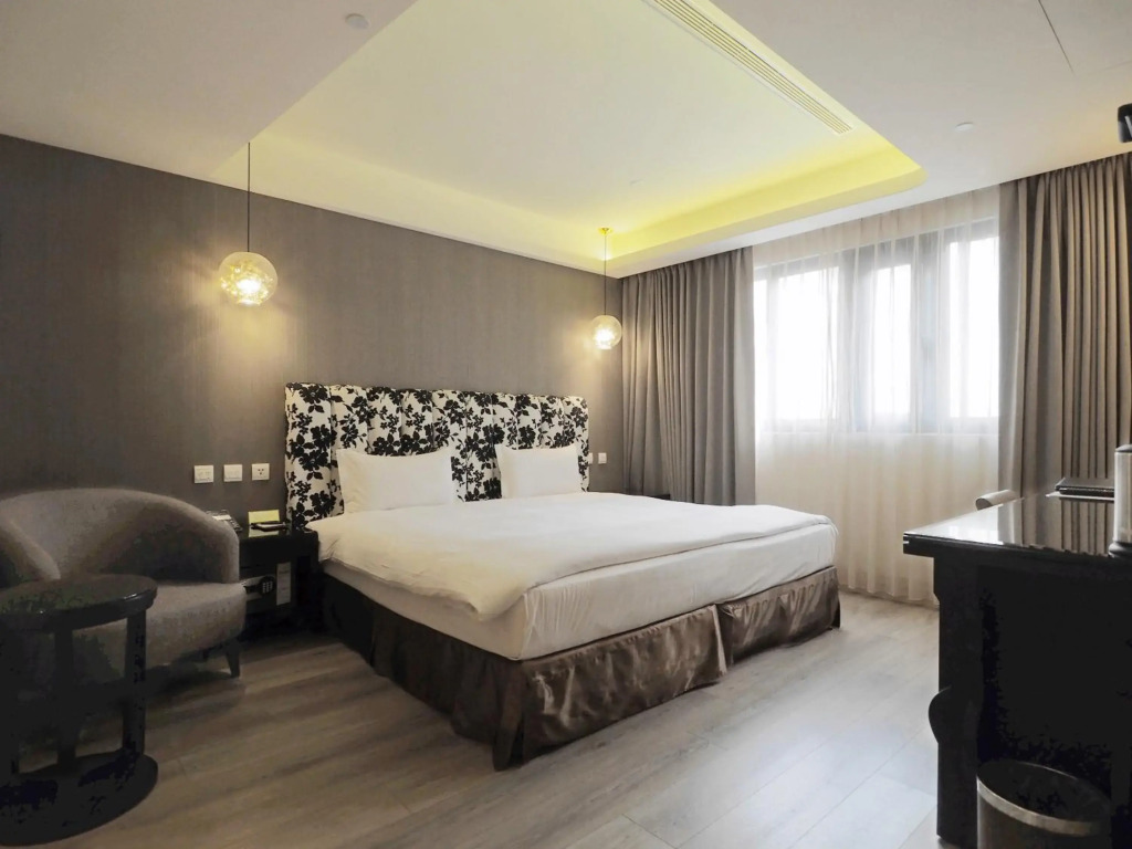 Stay Hotel - Taichung Yizhong