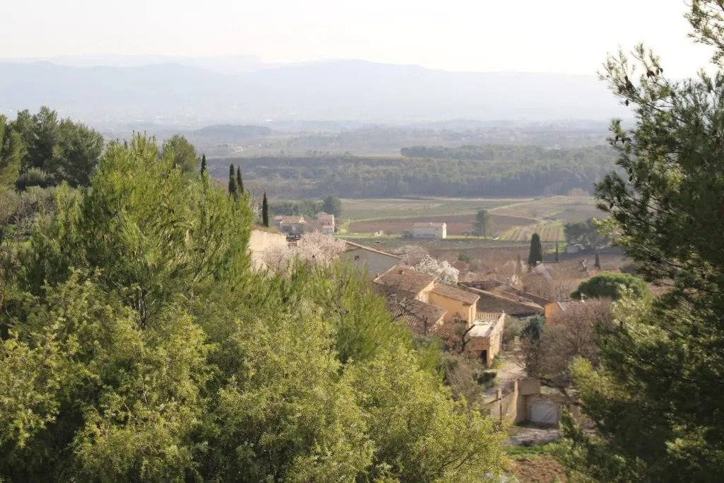 La Maison du Perron au pied de la Ste Victoire