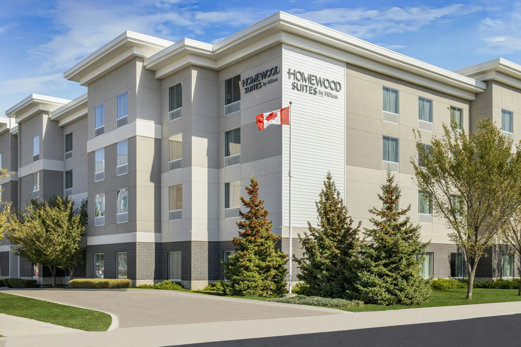 Homewood Suites by Hilton Winnipeg Airport - Polo Park