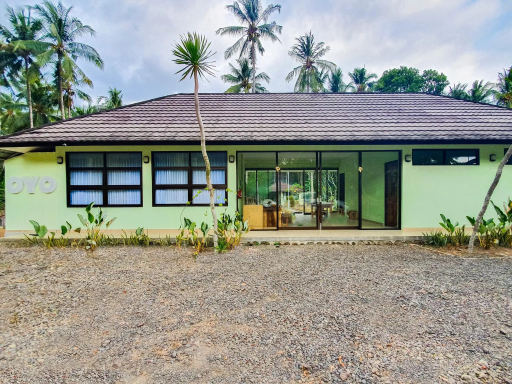 OYO 1605 Puput Resort Batulayar Senggigi