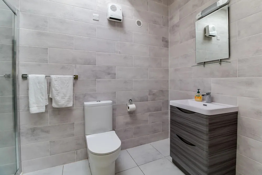 Central Park Apartment 3