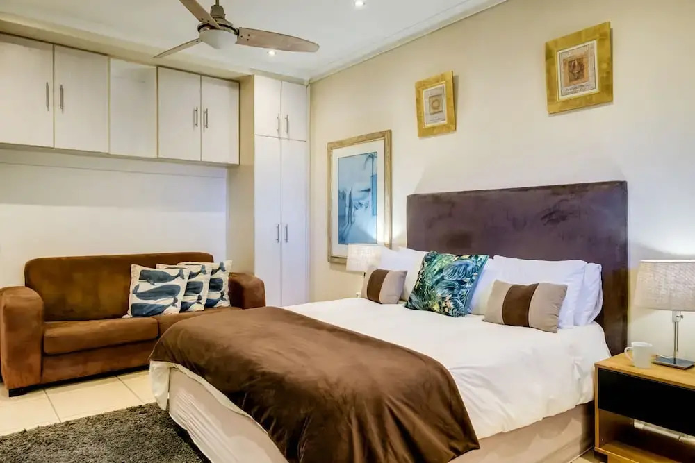 Camps Bay 4BR w Pool and Sea Views Atlantic Gem