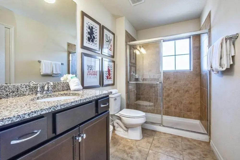 Windsor at Westside-5 Bedrooms House w/pool-3703WW 5 Home by RedAwning, Kissimmee