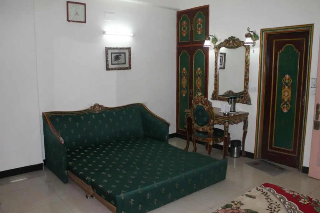 Hotel Sunstar Residency
