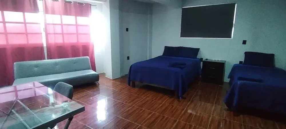 La Patrona Hostal