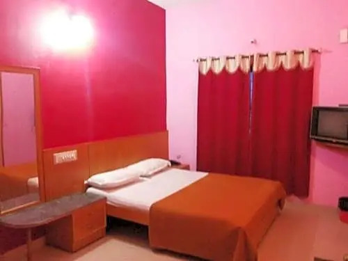 Safalya residency kushalnagar 571234