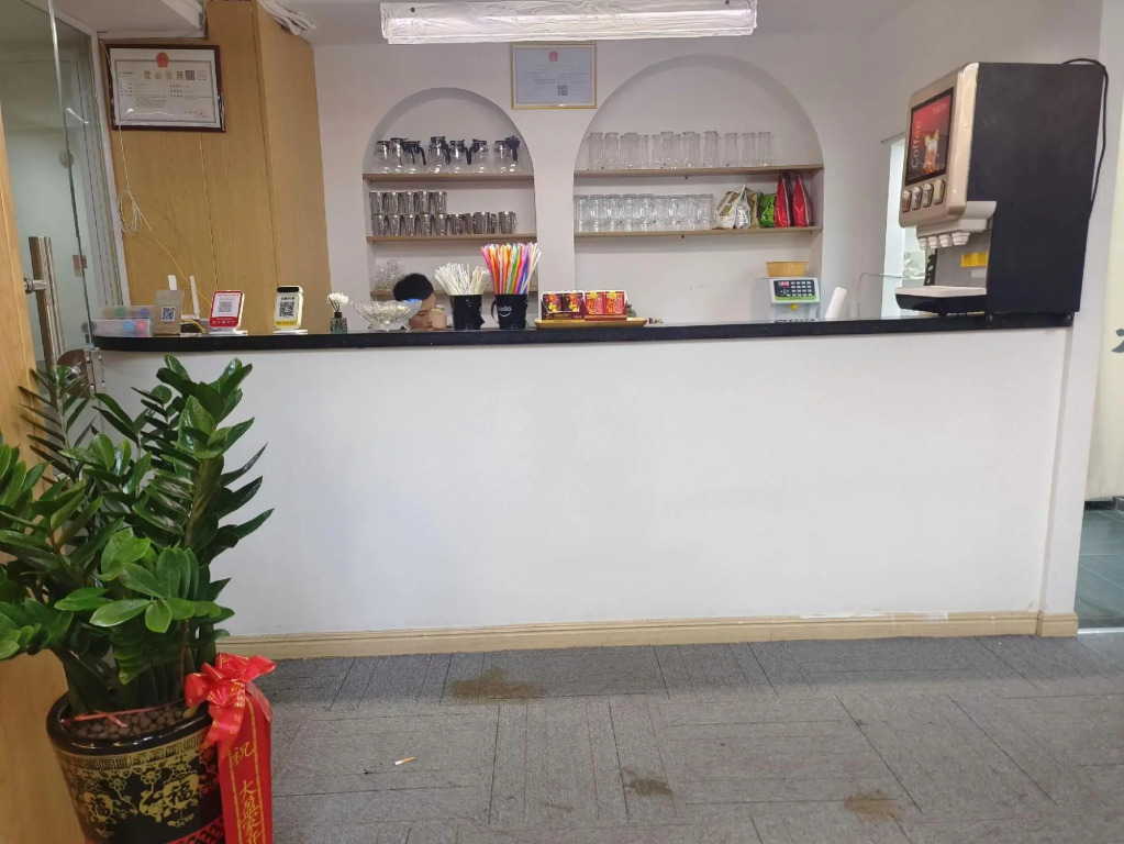 Qingmang S Hotel (Binyi Night Market Friendship Nanhai City Branch)