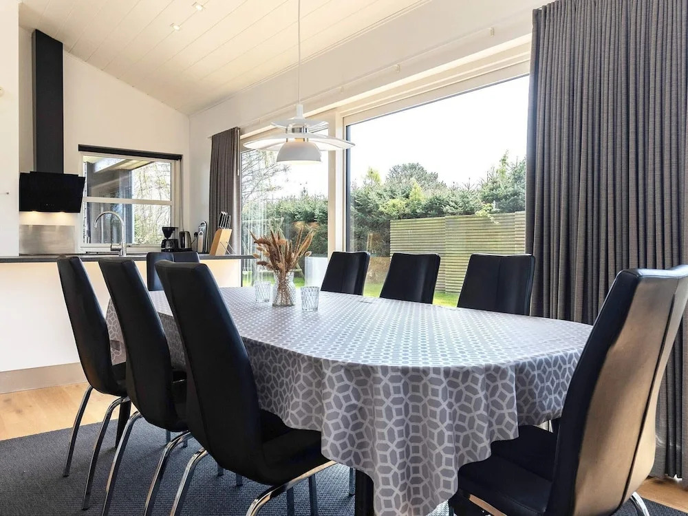 8 person holiday home in Hadsund-By Traum