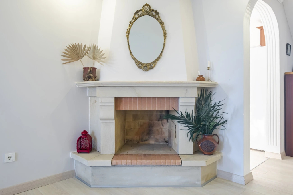 Remarkable Villa Close to Beach With Pool in Sile