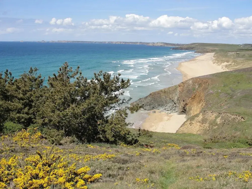 Beachside Holiday Home in Beuzec-cap Sizun