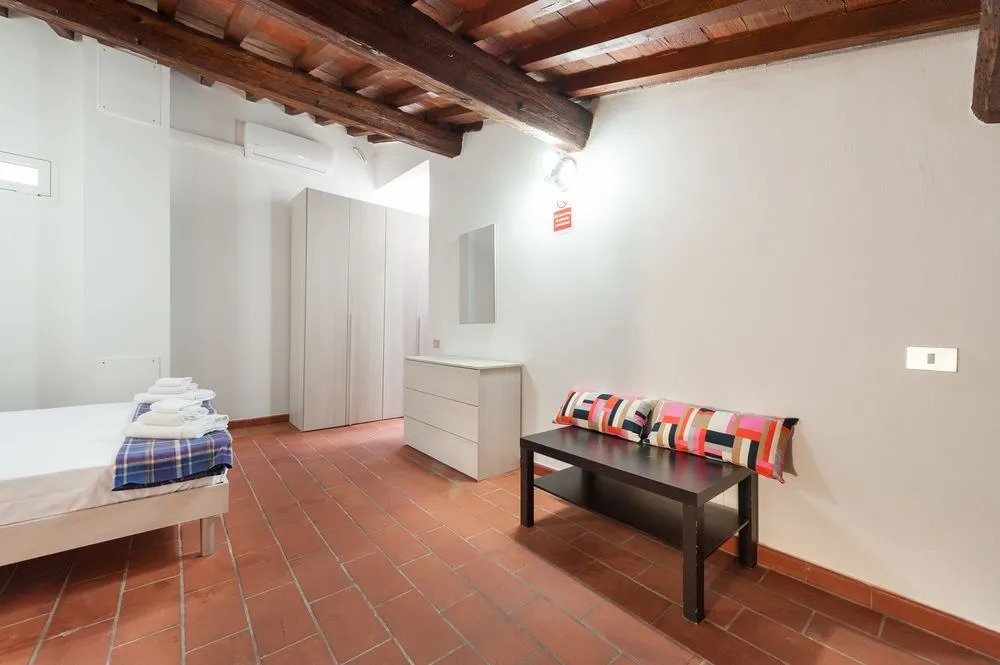 Short-let Florence Apartment Parione