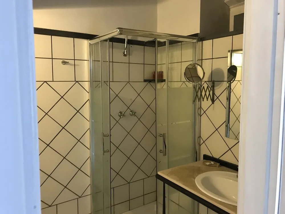 Veranda Suites