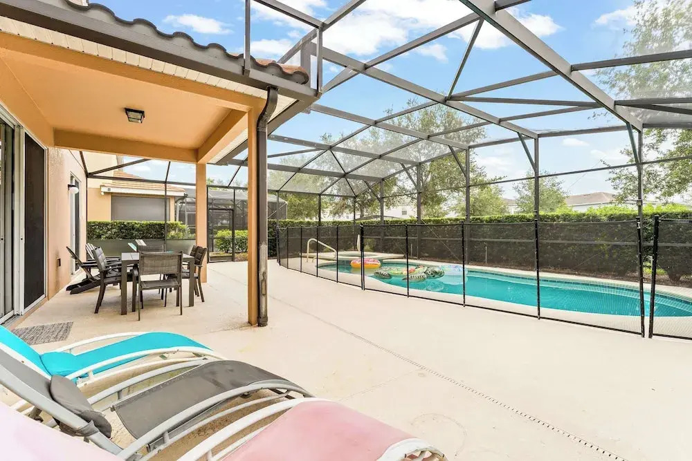 Solterra Bliss - Resort Stay for 13 w/ Pool, Hot Tub & Game Room