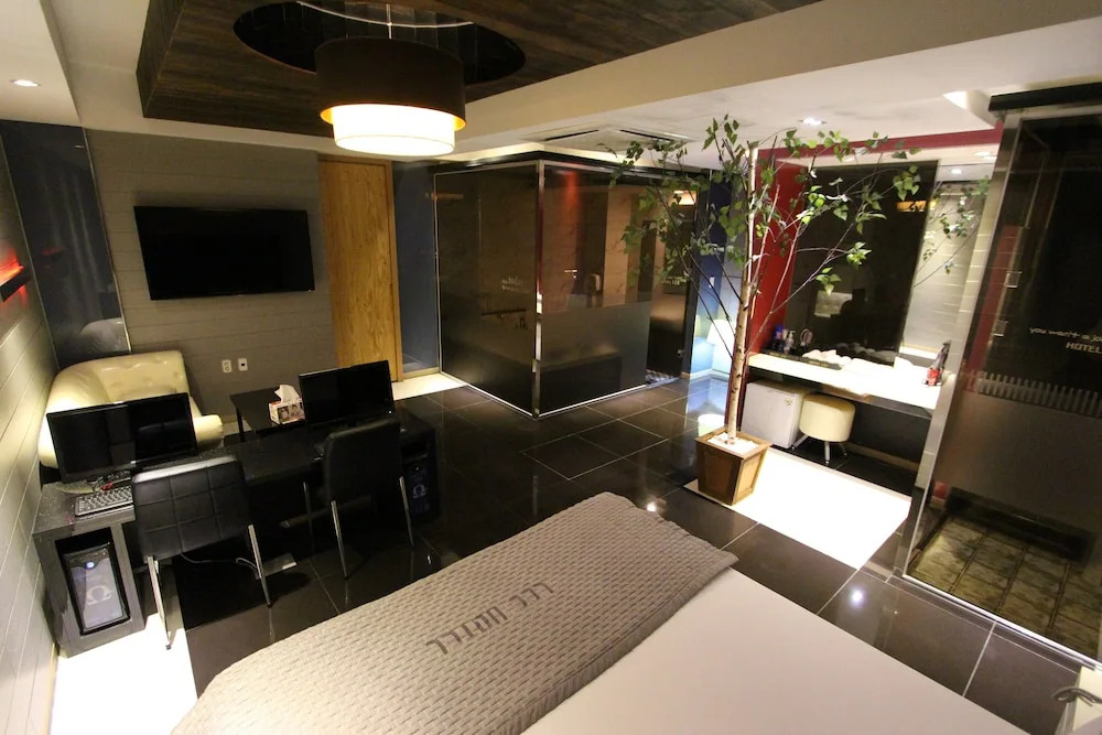 Hotel Lee
