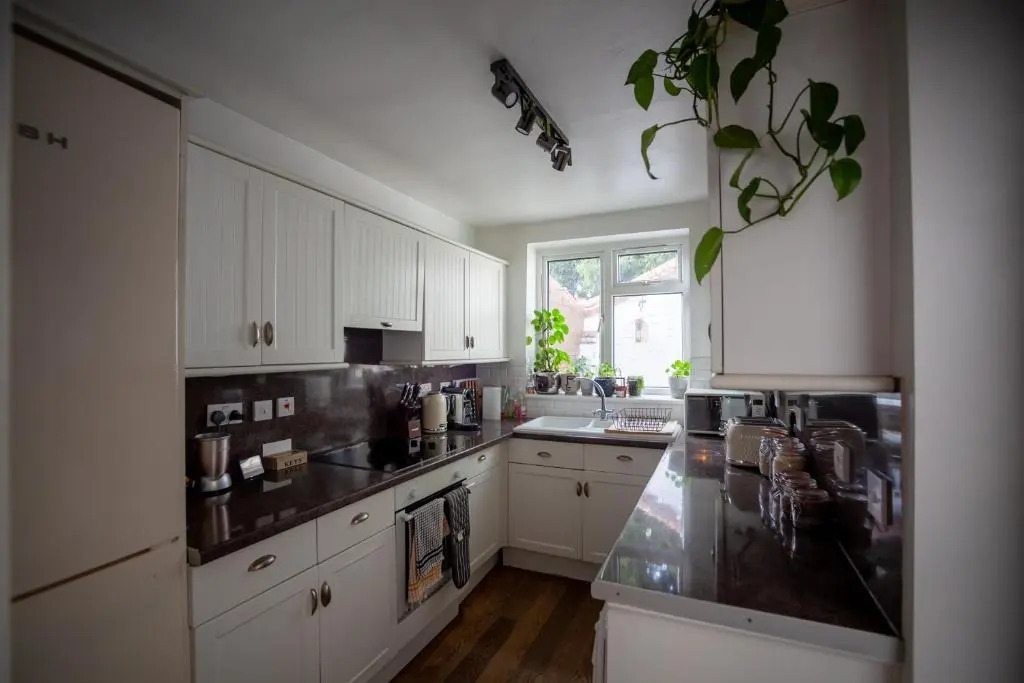 St Owen's Terrace by RentMyHouse