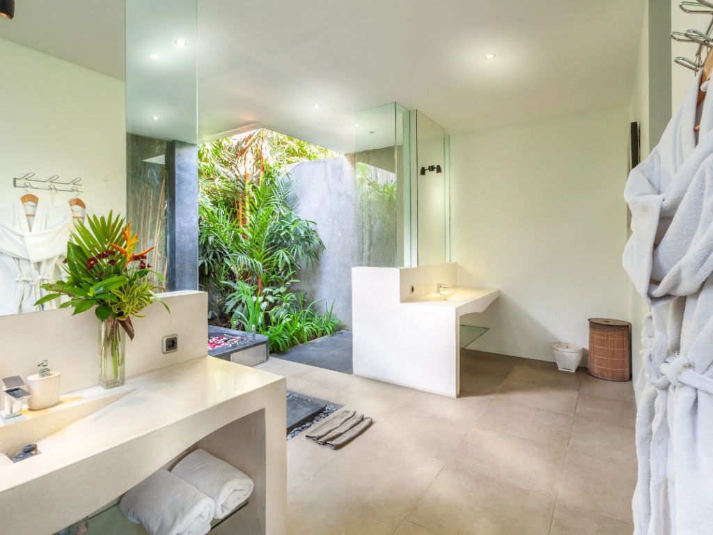 2BR Villa Alice Dua in Seminyak