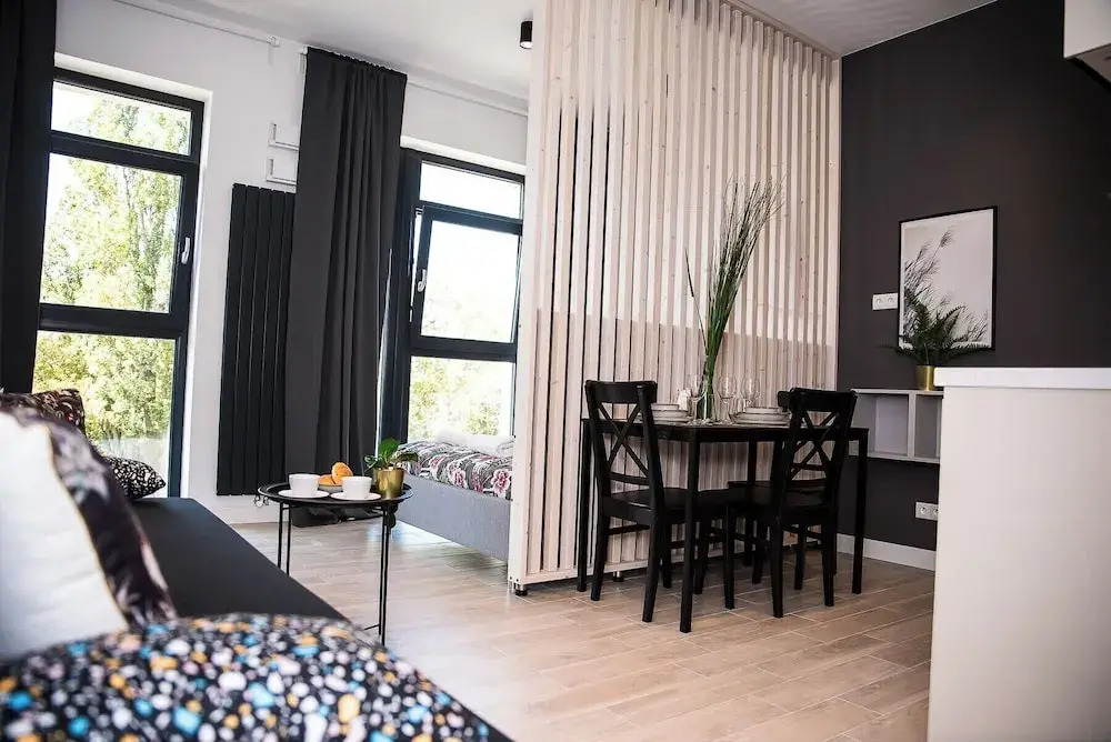 EASY RENT Apartments -BUSINESS CENTER 41