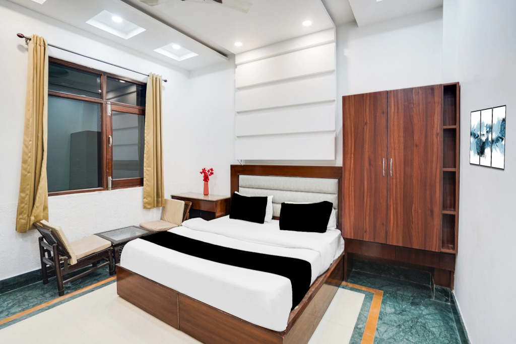 Super Townhouse Selaqui Chakrata Road Formerly Selaqui