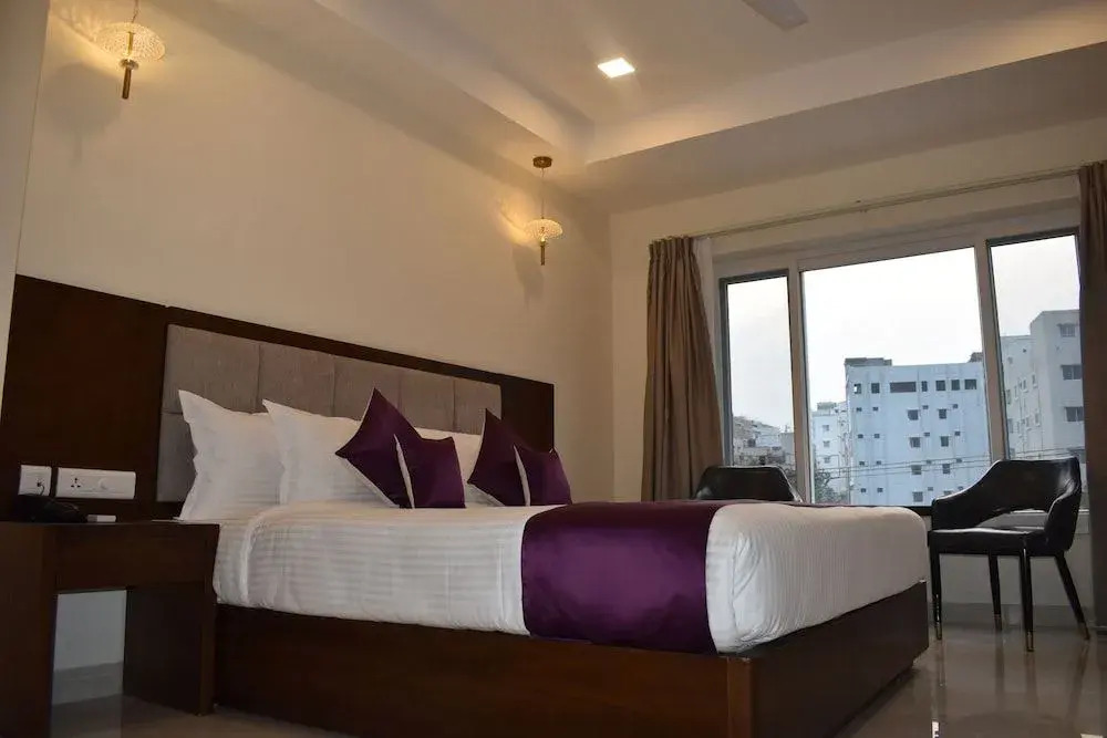 Mango Hotels Gachibowli