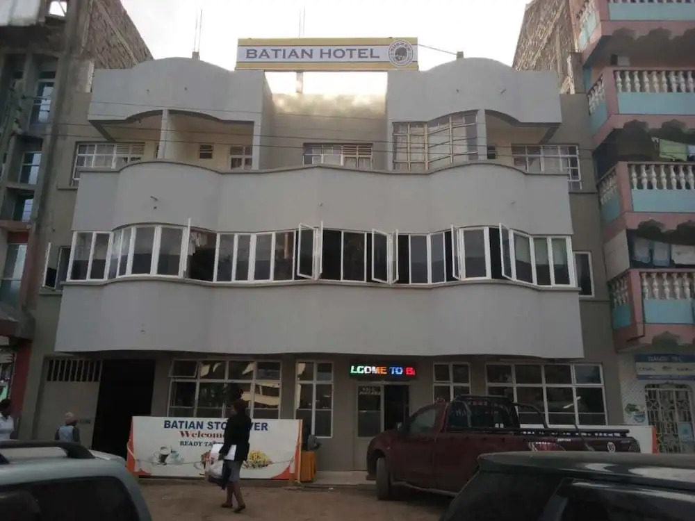 Batian Guest Hotel