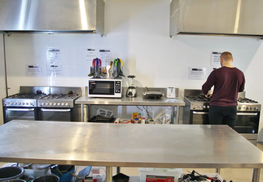 Quokka Backpackers Hostel Perth - note - Valid passport required to check in