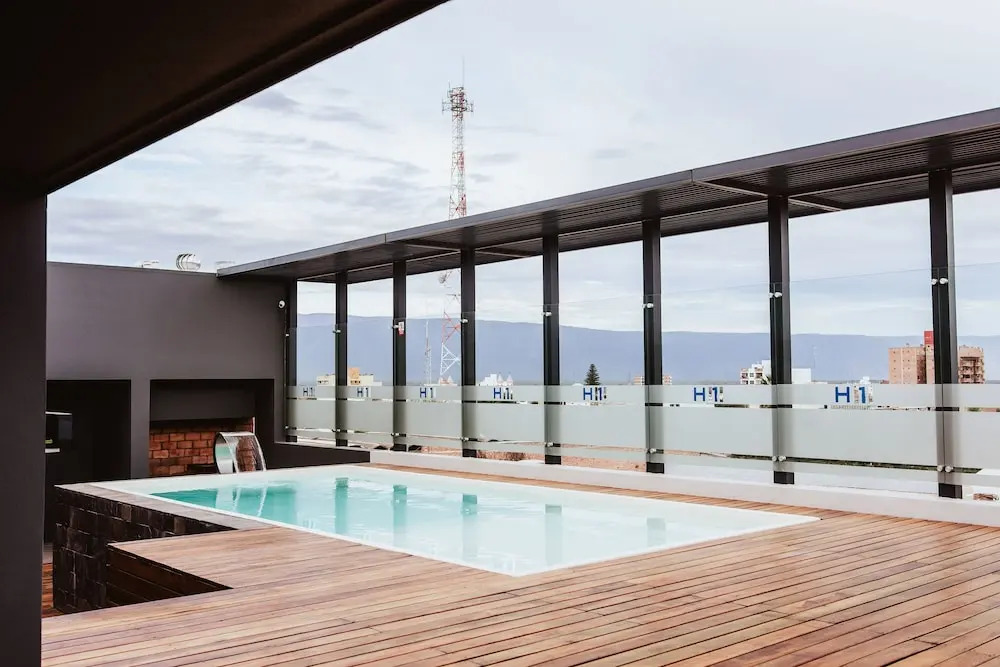 H1 Apartments Hotel