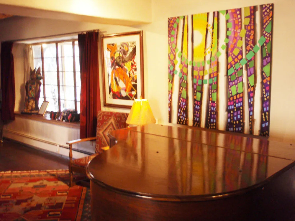 Touchstone Inn