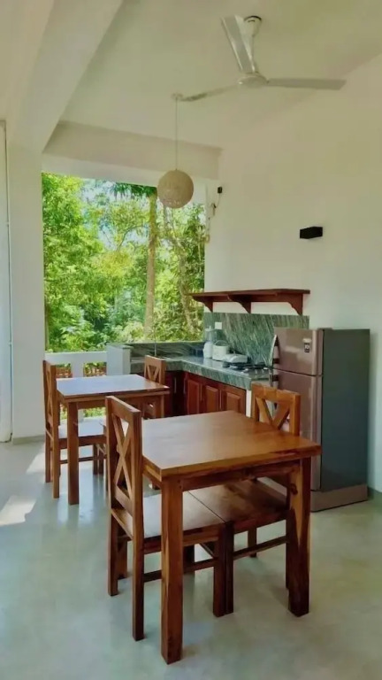 Cocosurf House