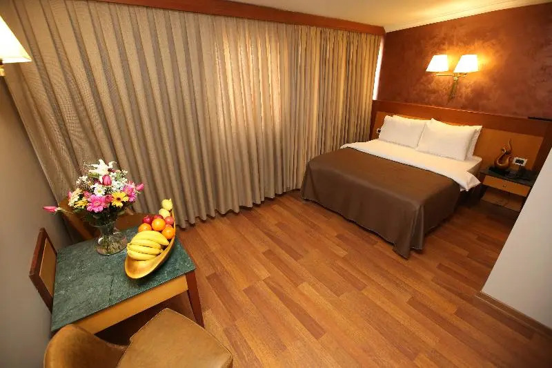 Etorno Hotel