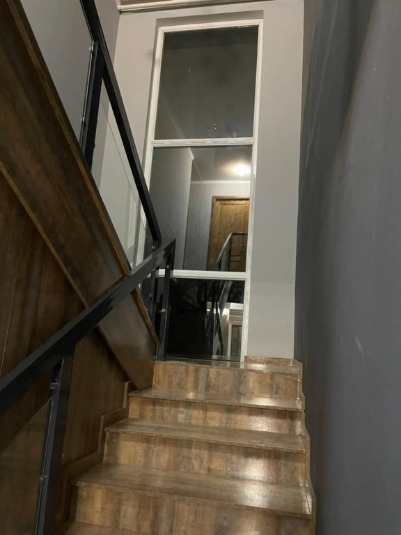 Fam_House