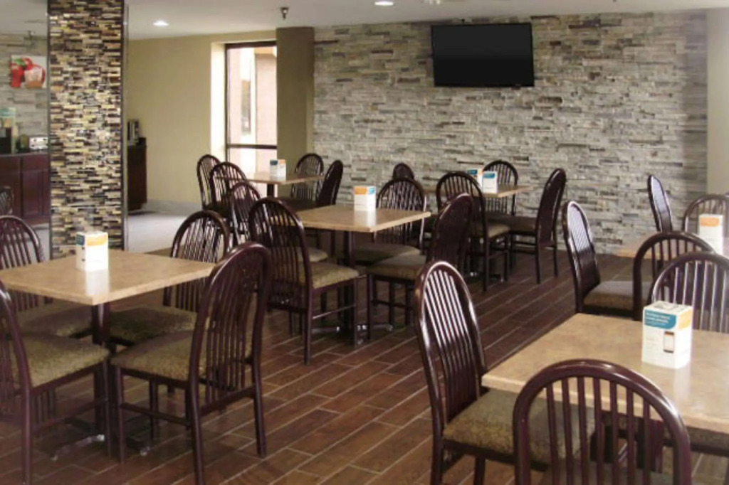 Quality Inn & Suites Florence - Cincinnati South