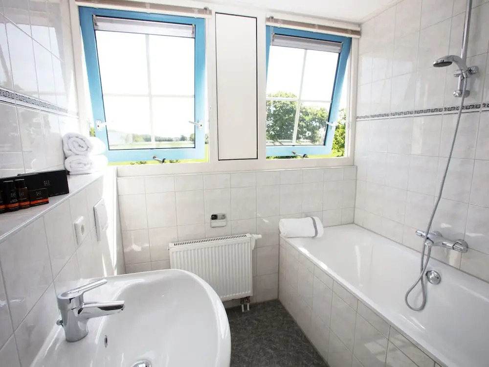 Traditional Villa With Dishwasher on Texel Near the Sea