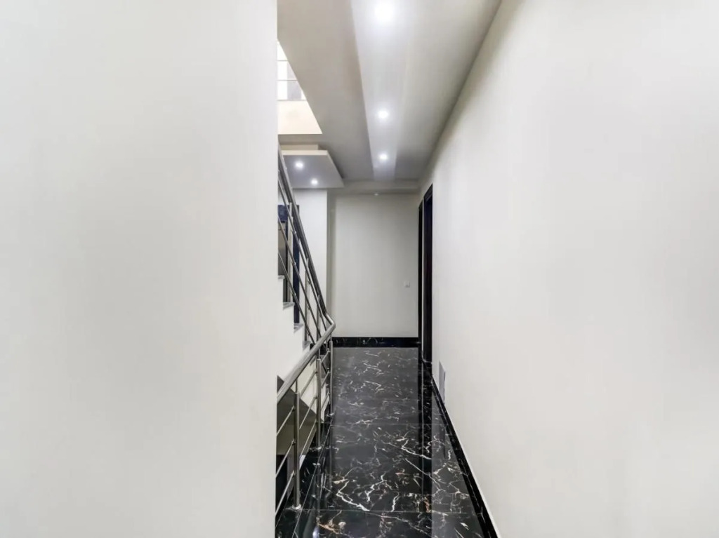 FabHotel Growvid Inn