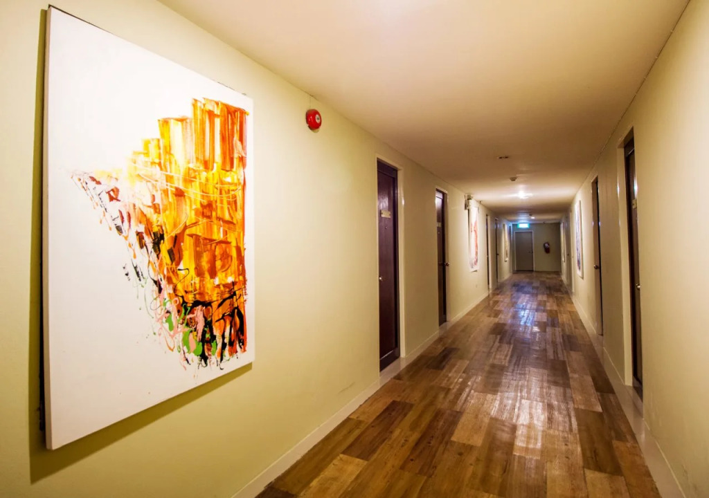 B2 Premier Hotel & Resort