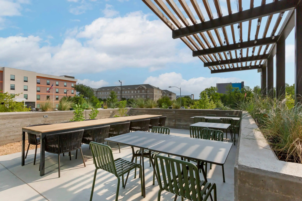 Cambria Hotel Austin Airport