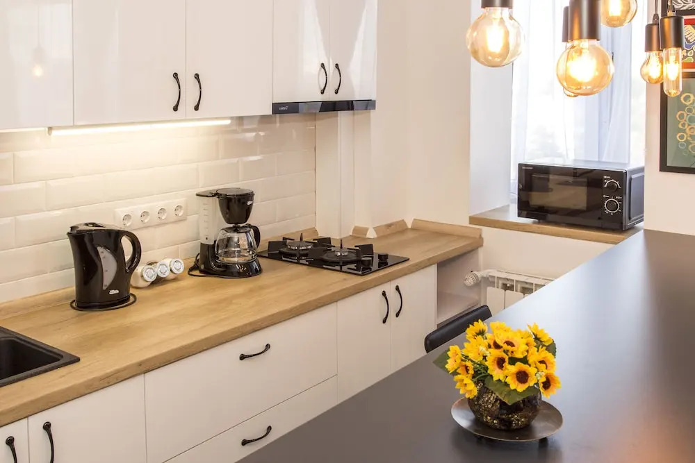 Studio L by MRG Apartments