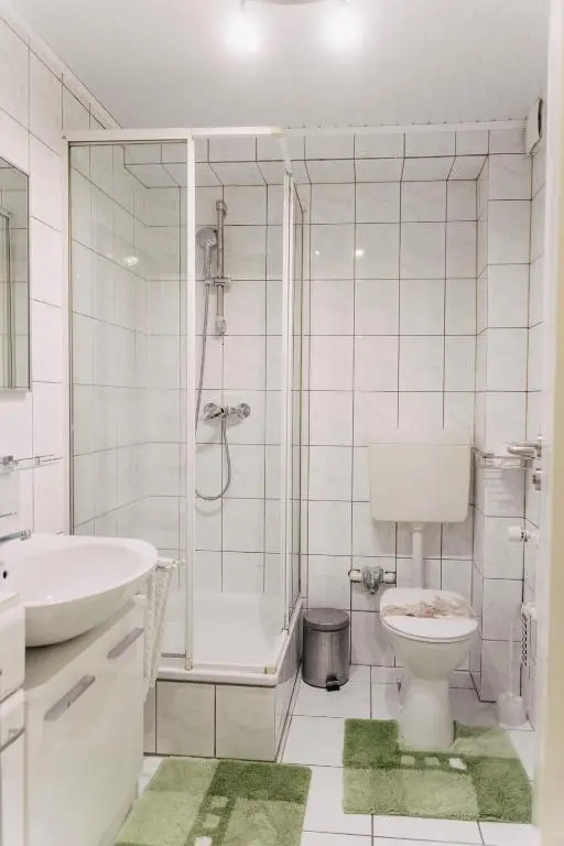 Apartment-EG-02
