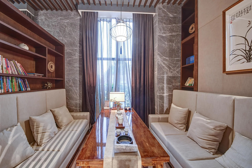 Leshan Ramada Hotel