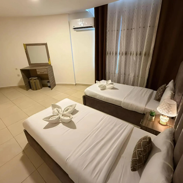 Rayan Hotel Suites
