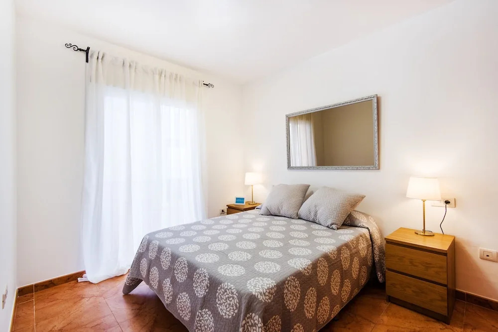 Rentandhomes fuengirola beach apartment