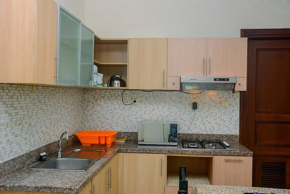 Spacious 2BR Bellezza Apartment By Travelio