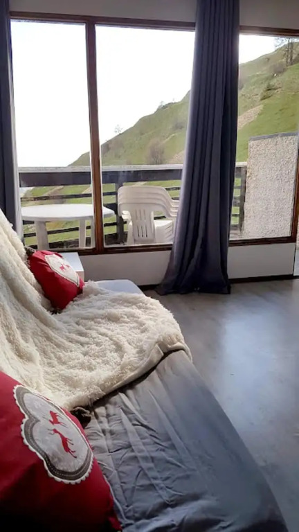 Studio In Orcieres With Wonderful Mountain View And Furnished Balcony 100 M From The Slopes