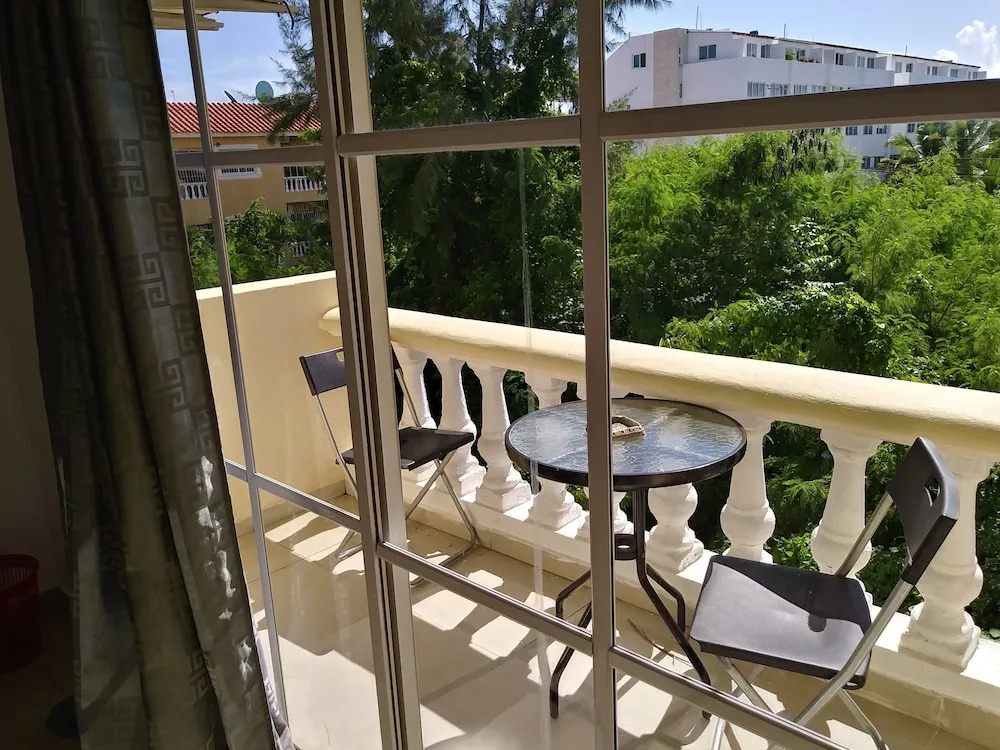 Private Room in Bibijagua Beach