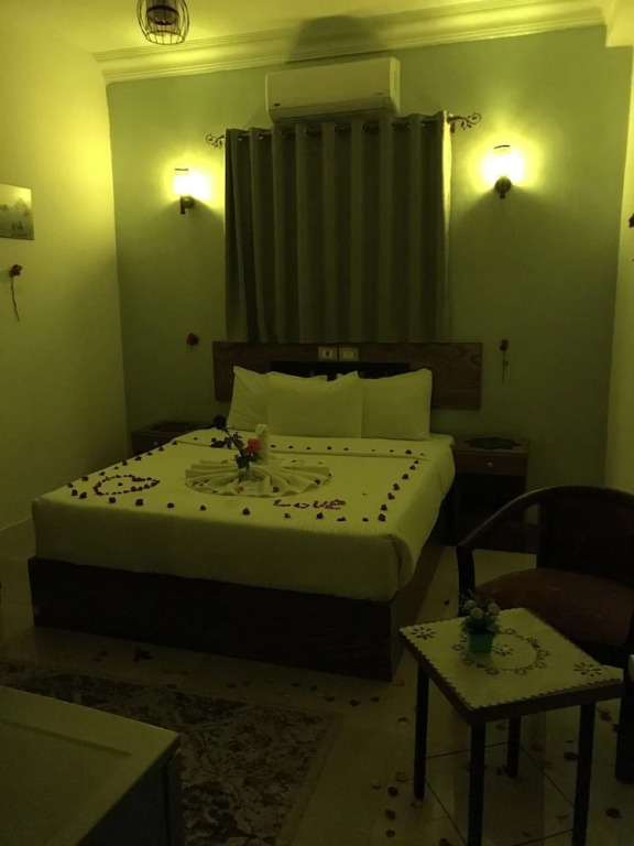 Malak Guest House pyramids inn