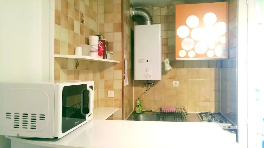 Studio in Mauguio, With Wonderful City View, Furnished Balcony and Wif