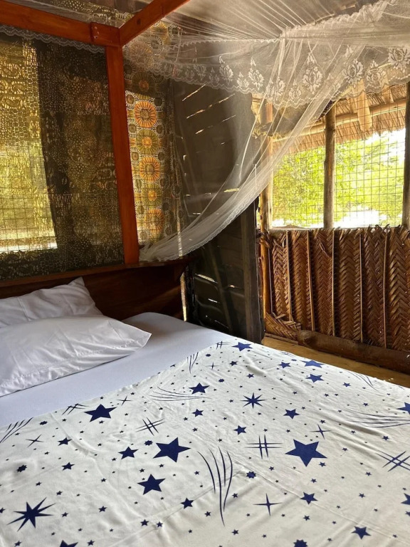 Mikoko Beach & Cottages