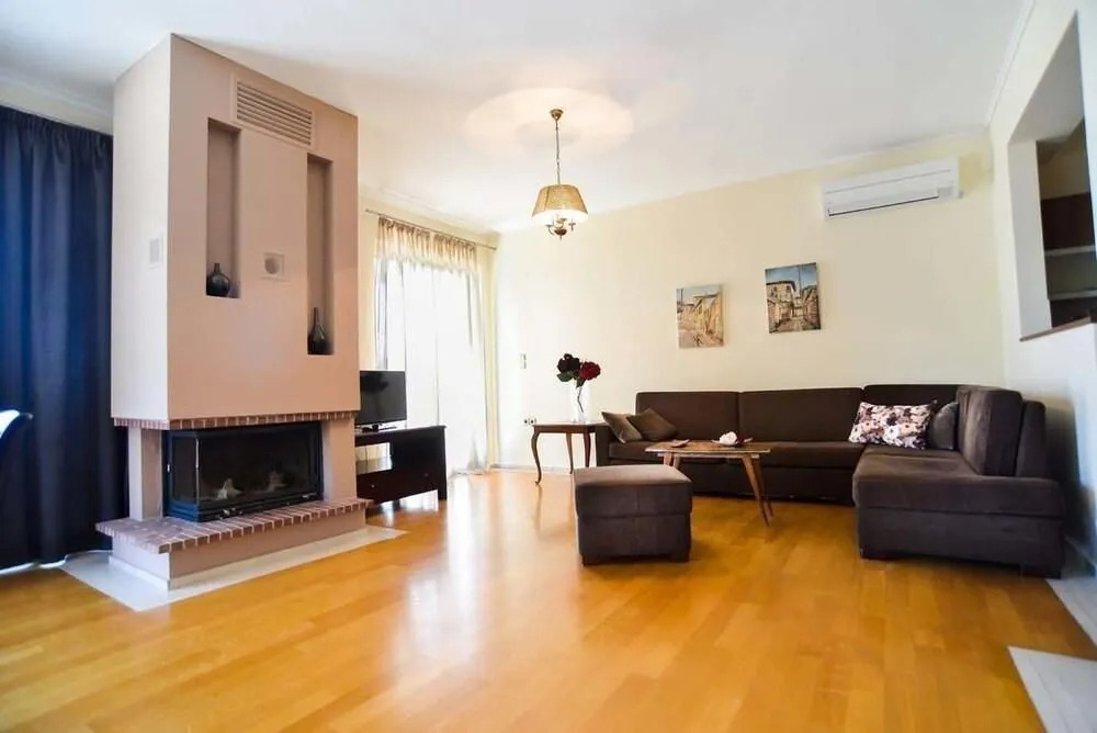 Our House Luxury Suites