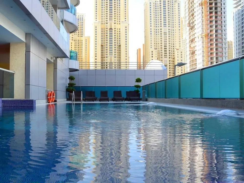 One Perfect Stay - Orra Marina